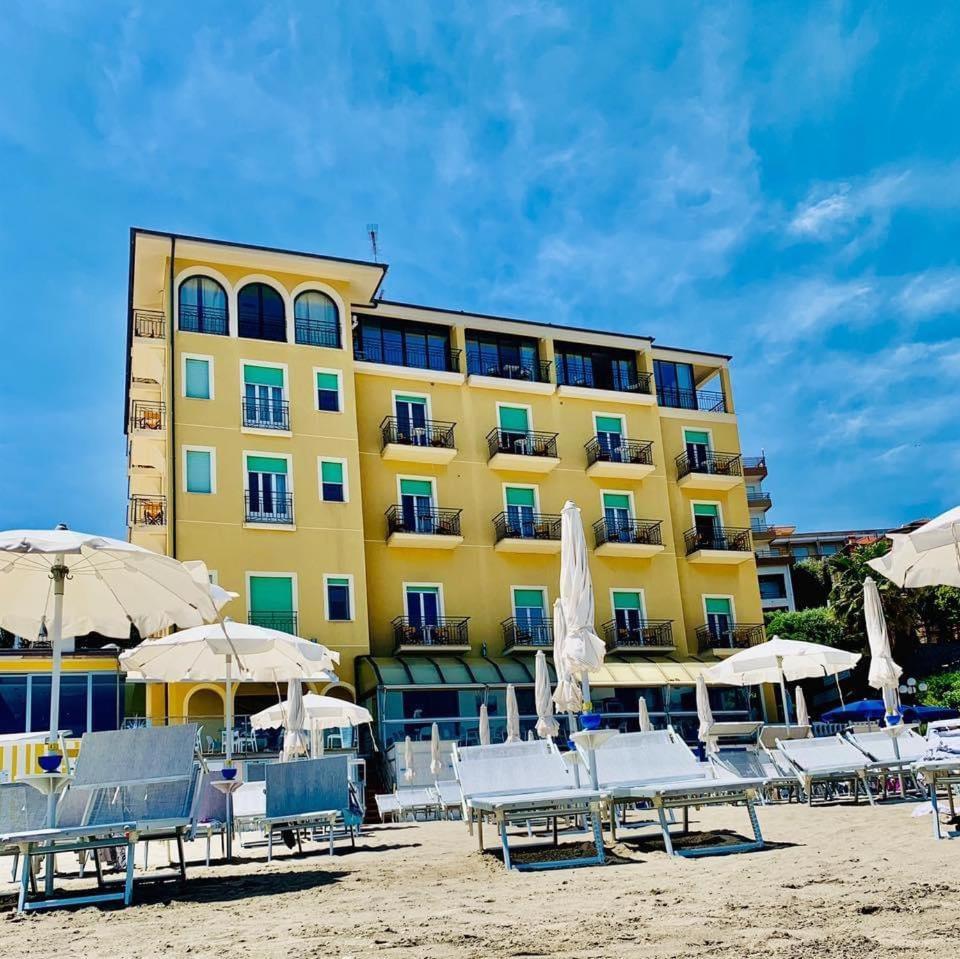 Jasmin Diano Marina