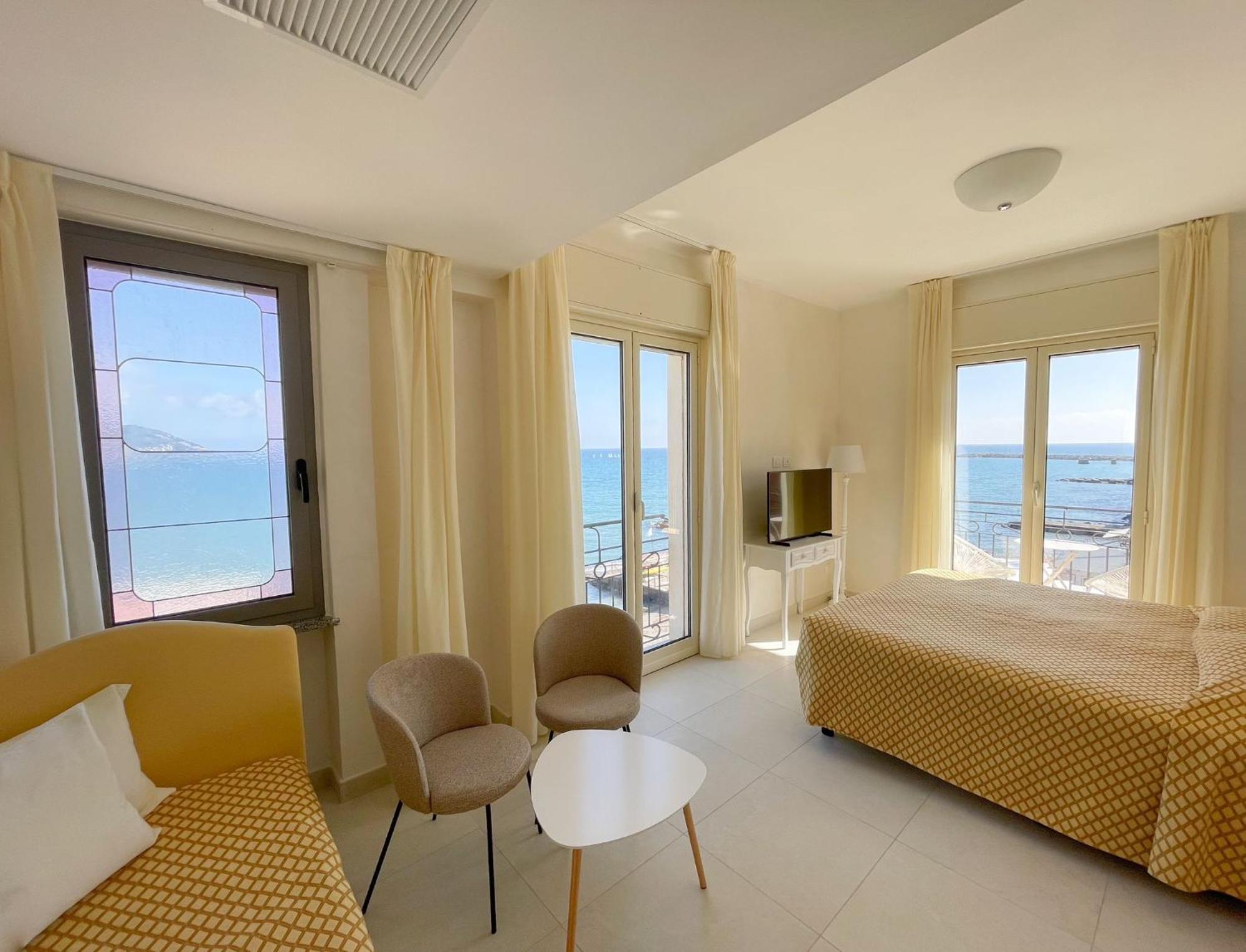 Jasmin Charme Hotel